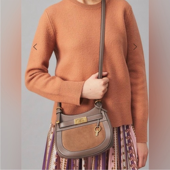 New, lee radziwill suede frame small saddlebag  (clam shell color) - Picture 16 of 17